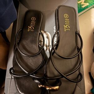 Rouge Helium Black Strappy Sandals